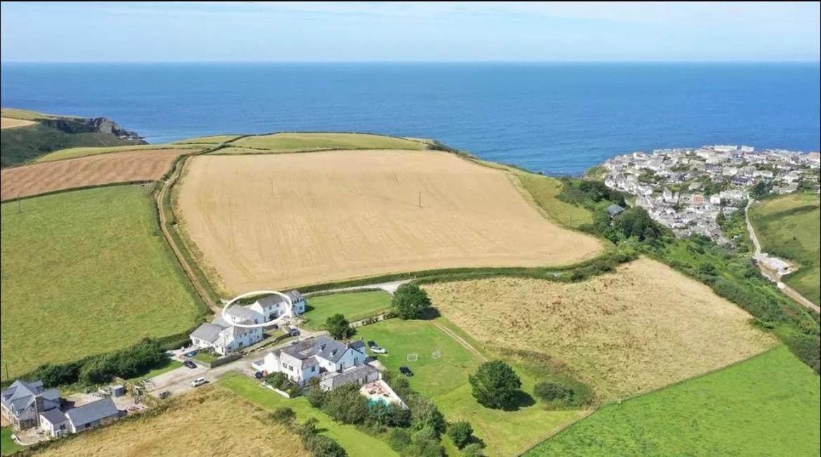 Spacious Home Sleeps 6 Short Walk To Port Isaac Village & Stunning Views Eksteriør billede